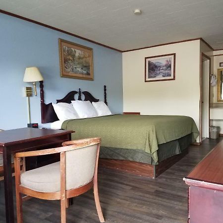 A Sapphire Inn Franklin Εξωτερικό φωτογραφία